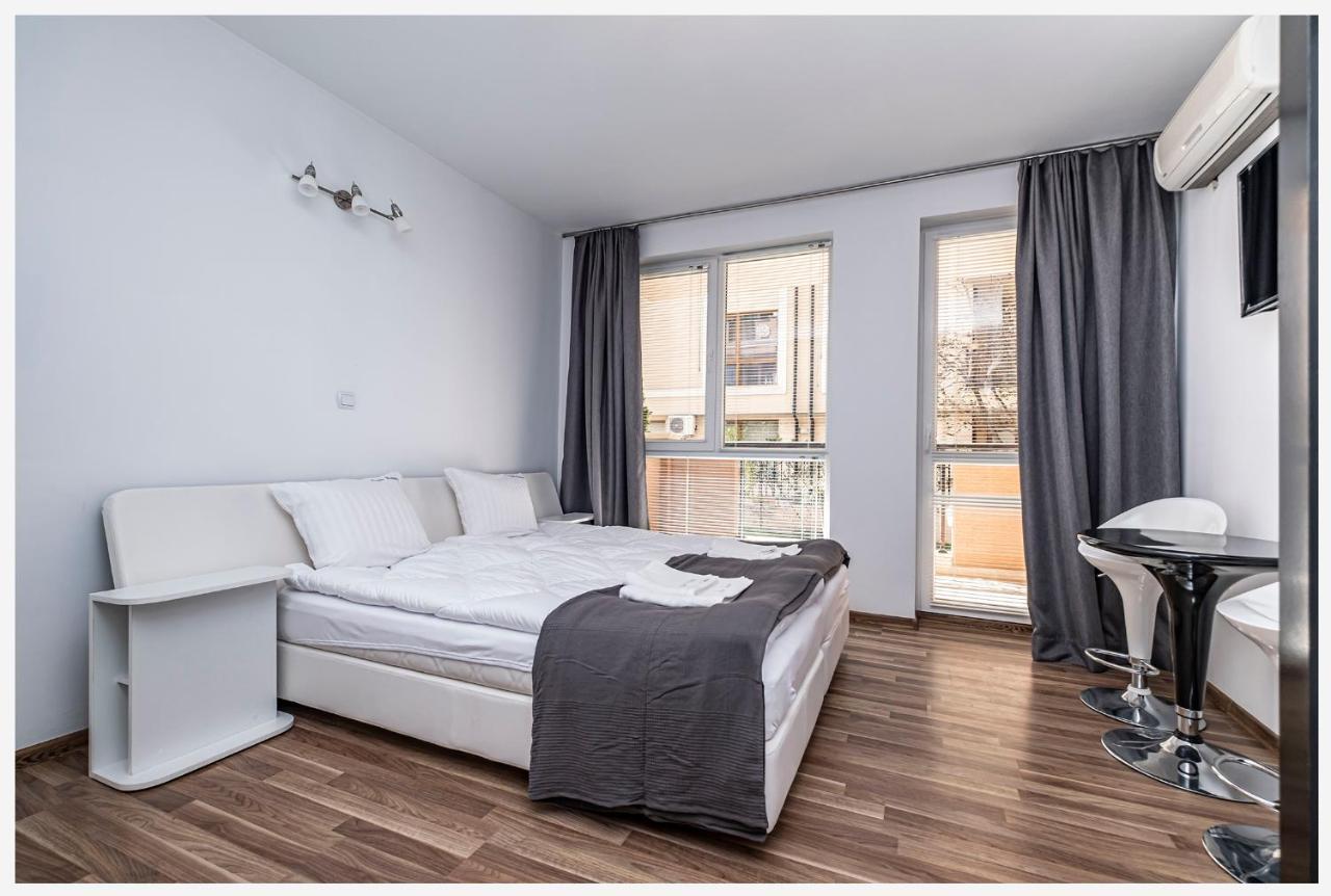 Casa Rossa 1 Lejlighed Sunny Beach Eksteriør billede
